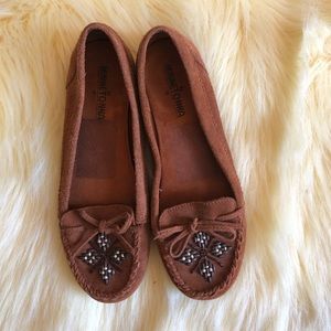 Minnetonka beaded moccasins size 7.5